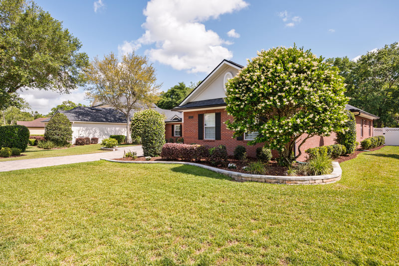 Front Opposite Diagona at 1035 W Dorchester Dr, Fruit Cove, FL 32259