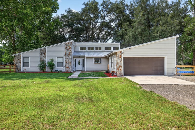 Photo 1 of 4361 Saddlehorn Trail, Middleburg, FL 32068, photographed by Megapixeler