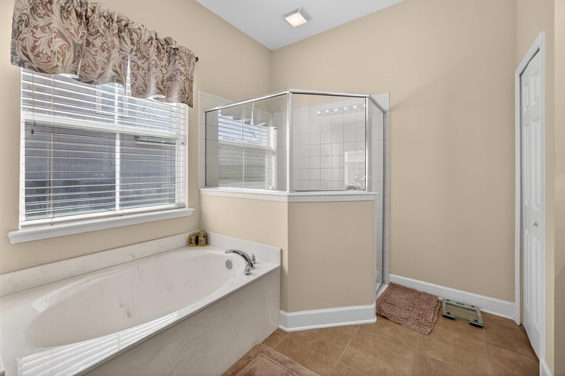 Photo 32 of 1033 Southern Hills Dr, Orange Park, FL 32065, photographed by Megapixeler