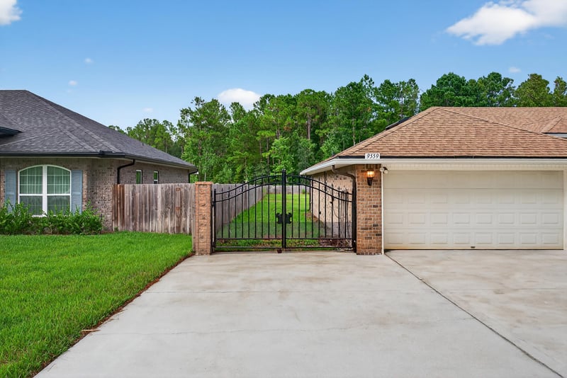 Photo 5 of 9559 Garden St, Jacksonville, FL 32219, photographed by Megapixeler