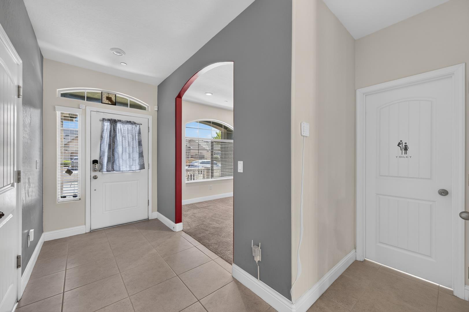 2148 La Canada Ave, photo 19