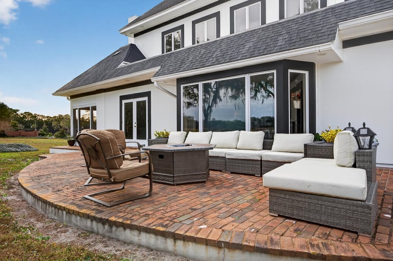 Back Patio at 7987 Hollyridge Rd, Jacksonville, FL 32256