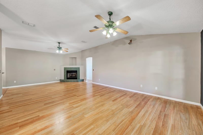Photo 5 of 3246 Avalon Dr, Green Cove Springs, FL 32043, photographed by Megapixeler