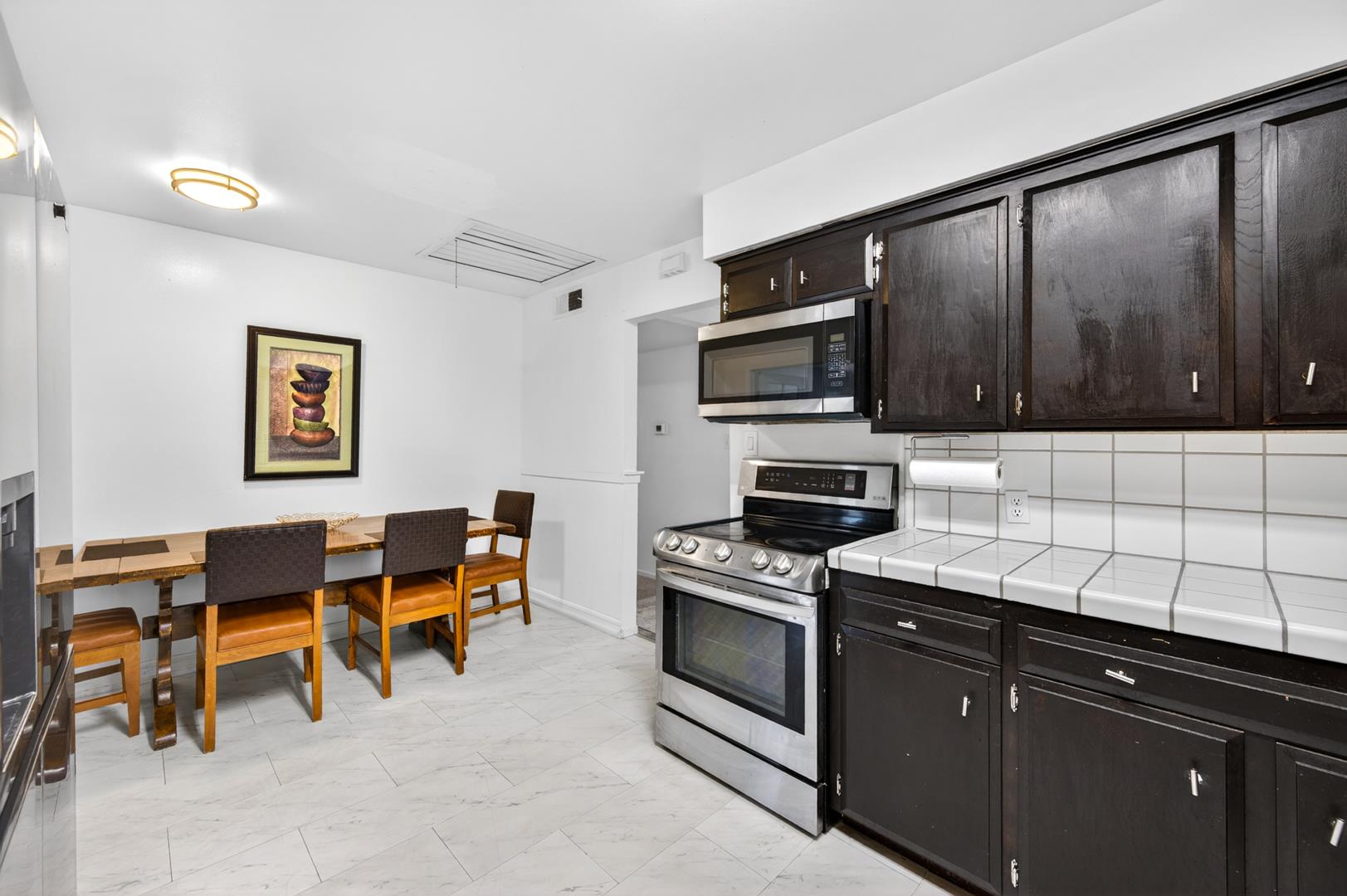 692 W Gettysburg Ave, photo 20