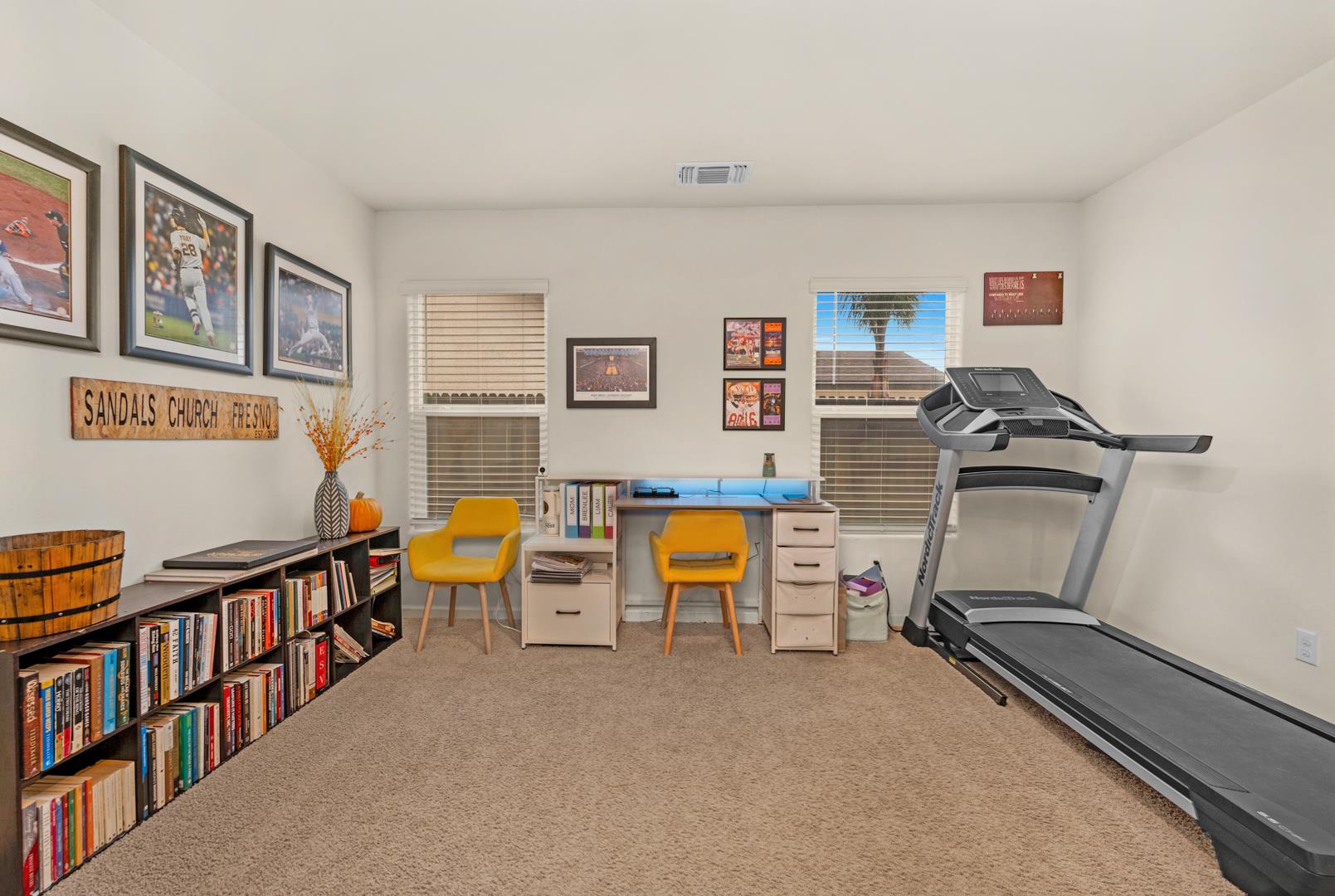 5566 W Farrin Ave, photo 8