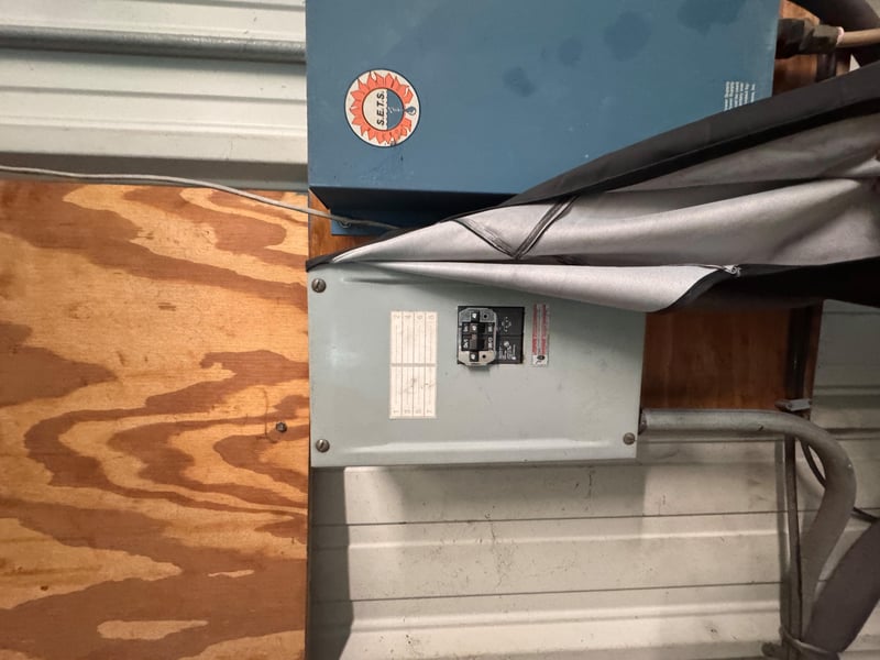 Plywood roof deck with mechanical equipment at 11700 New Kings Rd, Jacksonville, FL 32219