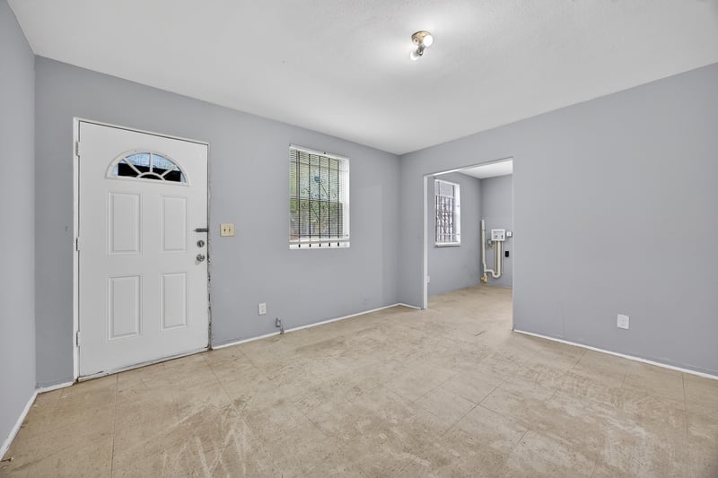 Photo 10 of 3811 Chase Ave, Jacksonville, FL 32209, photographed by Megapixeler