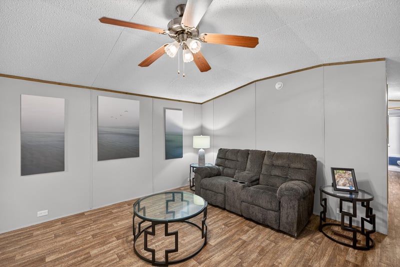 Photo 5 of 7631 Bob O Link Rd, Jacksonville, FL 32219, photographed by Megapixeler