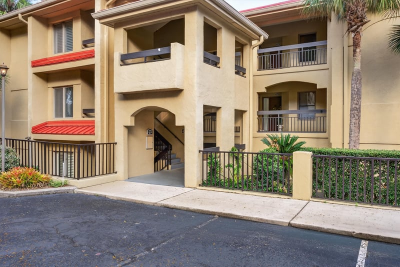 Photo 5 of 2099 Winterbourne Dr E APT 302, Orange Park, FL 32073, photographed by Megapixeler