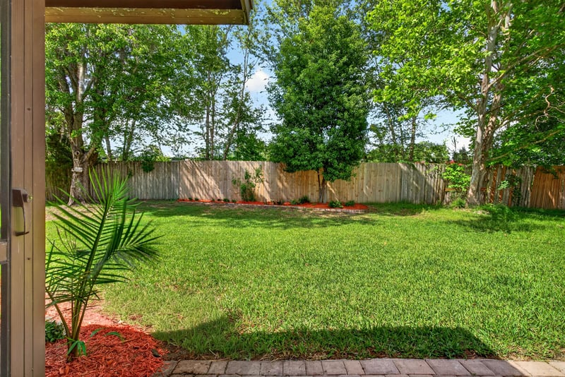 Photo 27 of 8137 Village Gate Ct, Jacksonville, FL 32217, photographed by Megapixeler