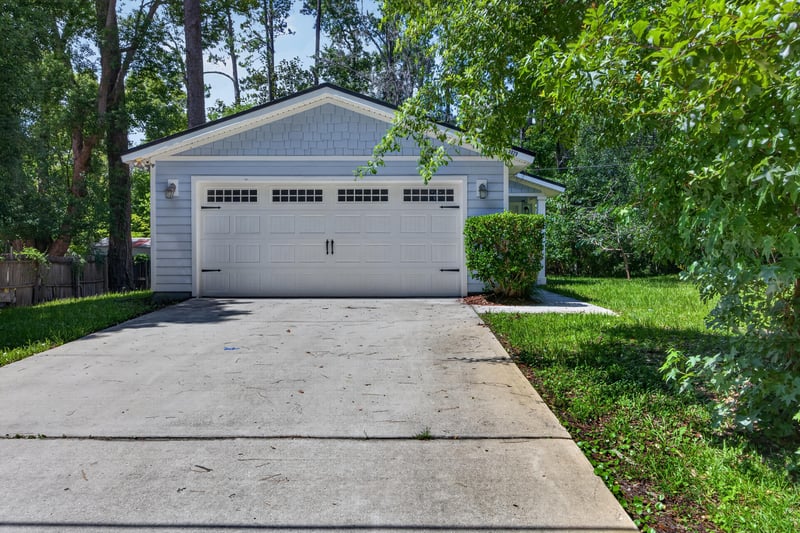 Photo 4 of 3029 Bessent Rd, Jacksonville, FL 32218, photographed by Megapixeler