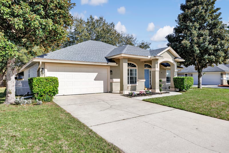 Photo 2 of 641 Lookout Lakes Dr, Jacksonville, FL 32220, photographed by Megapixeler