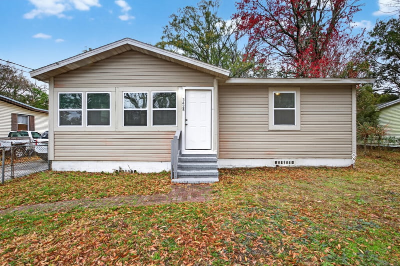 Photo 31 of 3425 Greenbrier Dr, Jacksonville, FL 32254, photographed by Megapixeler
