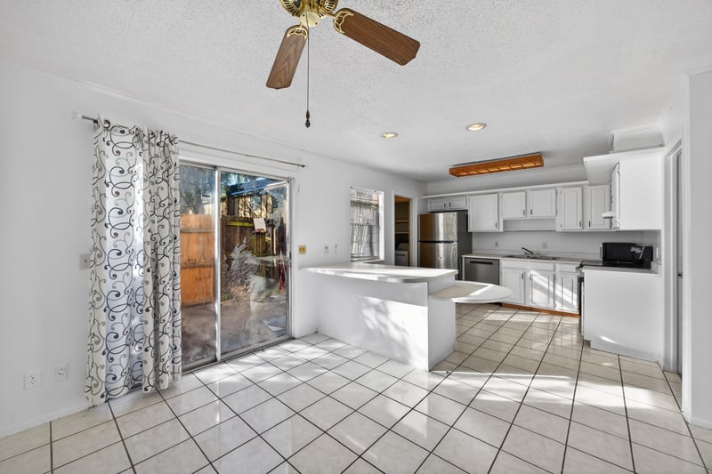 Photo 11 of 4822 Windrush Ln, Jacksonville, FL 32217, photographed by Megapixeler