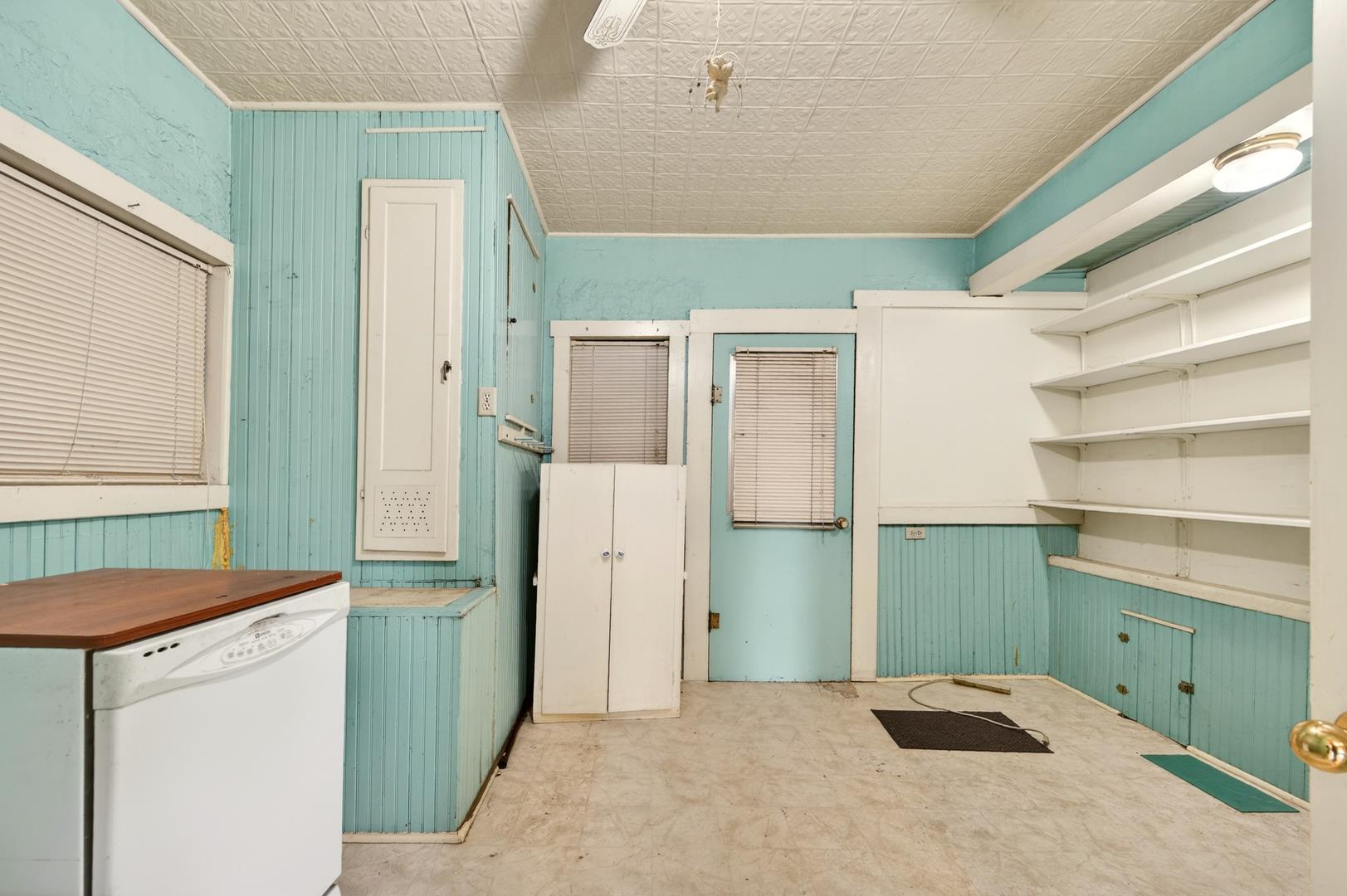435 N Alta Ave, photo 30