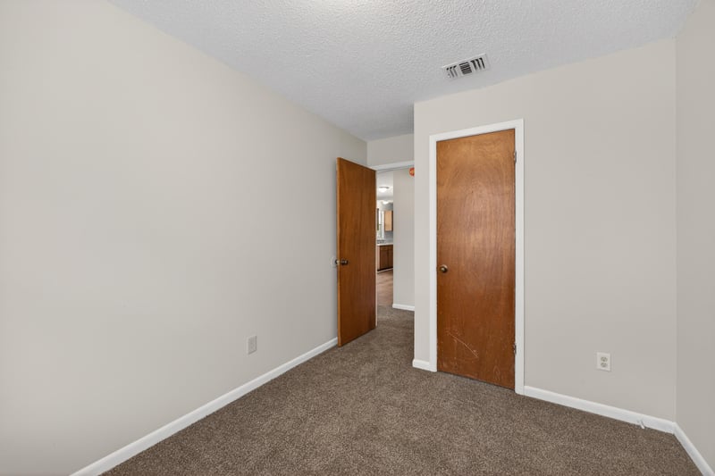 Photo 21 of 5033 Yearling Ln, Jacksonville, FL 32210, photographed by Megapixeler