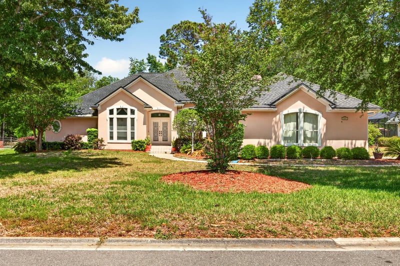 Photo 1 of 525 Sugar Grove Pl, Orange Park, FL 32073, photographed by Megapixeler