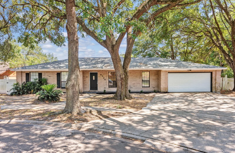 Photo 1 of 6124 Blank Dr W, Jacksonville, FL 32244, photographed by Megapixeler