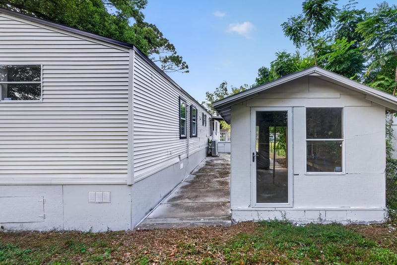 Detached shed exterior with walkway at 4565 Appleton Ave, Jacksonville, FL