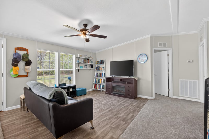 Photo 7 of 5117 Huntington Ct, Middleburg, FL 32068, photographed by Megapixeler
