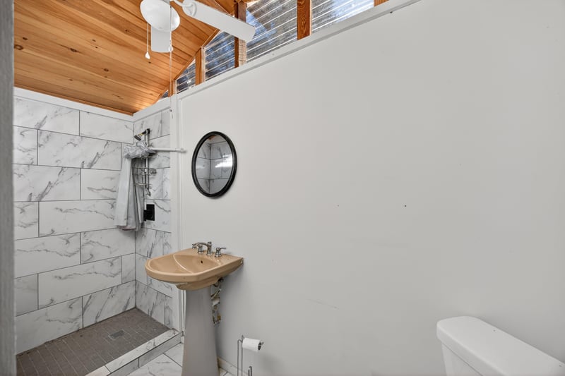 Photo 42 of 5270 Almond Ct, Keystone Heights, FL 32656, photographed by Megapixeler