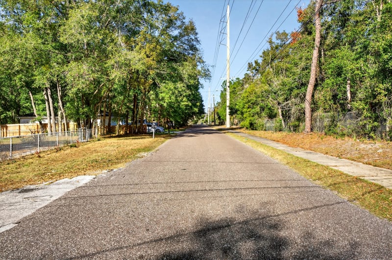 Photo 25 of 9620 Gibson Ave, Jacksonville, FL 32208, photographed by Megapixeler