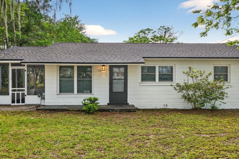 Photo 7 of 1814 Locust Ave, Palatka, FL 32177, photographed by Megapixeler