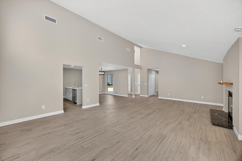 Photo 11 of 5362 Galewind Ln, Jacksonville, FL 32211, photographed by Megapixeler