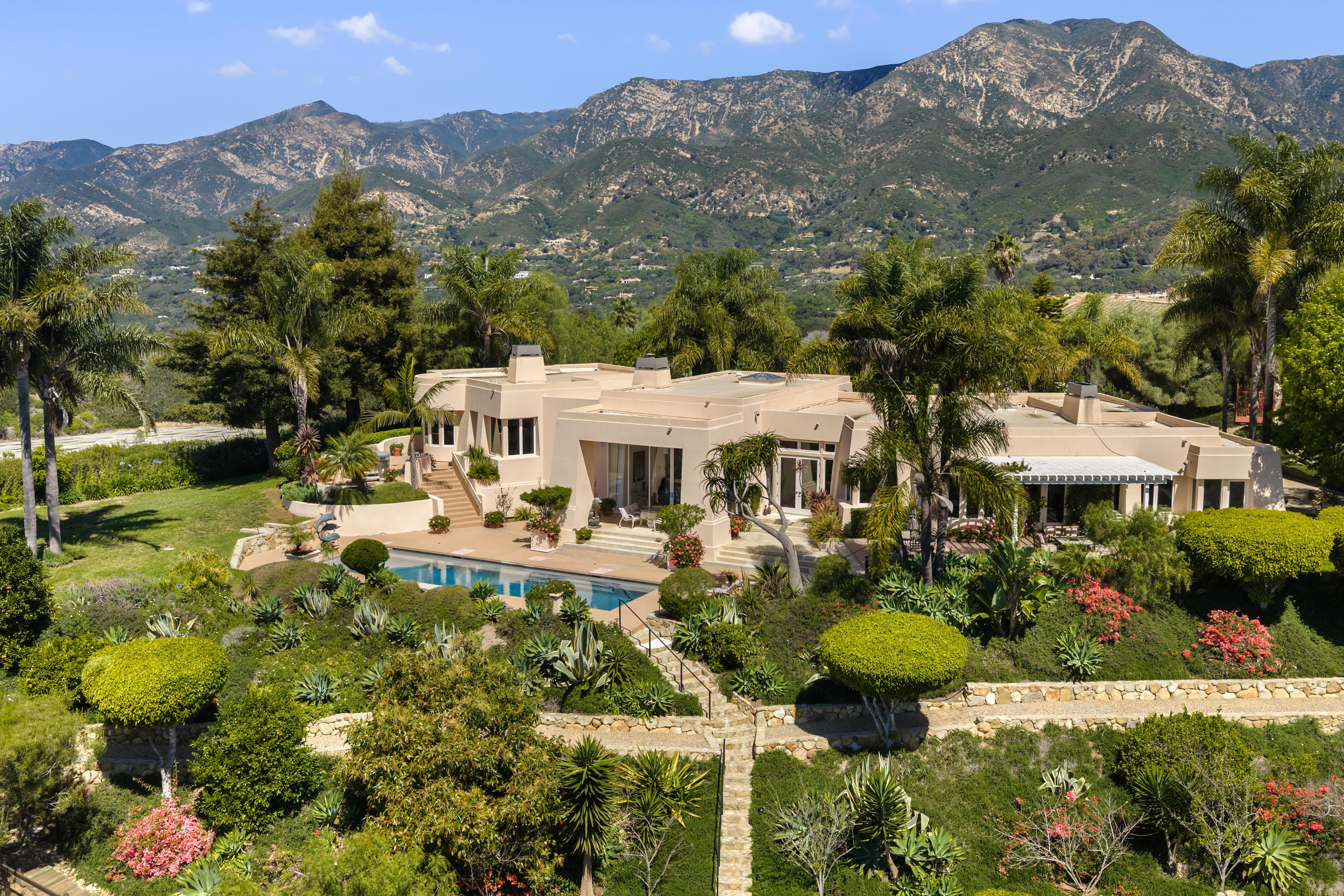 Virtual tour photography of elegant primary suite at 11 Hunt Drive, Santa Barbara CA — GTS Package by VirTour Media