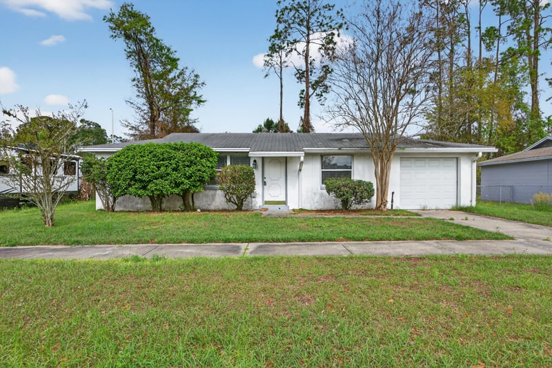 Photo 2 of 726 Perryman Ln W, Jacksonville, FL 32221, photographed by Megapixeler