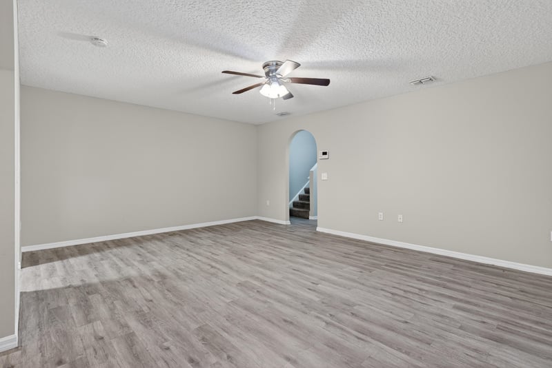 Living Room at 11816 Lake Bend Cir, Jacksonville, FL 32218