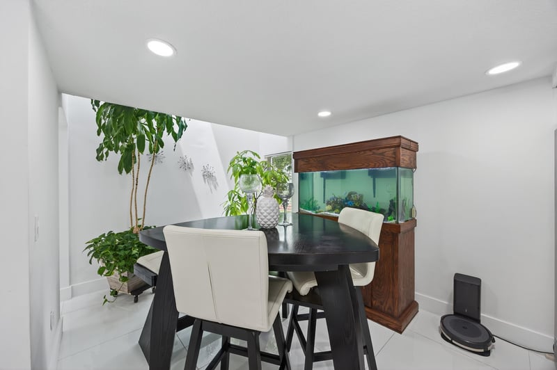 Photo 12 of 7805 Baymeadows Cir W, Jacksonville, FL 32256, photographed by Megapixeler