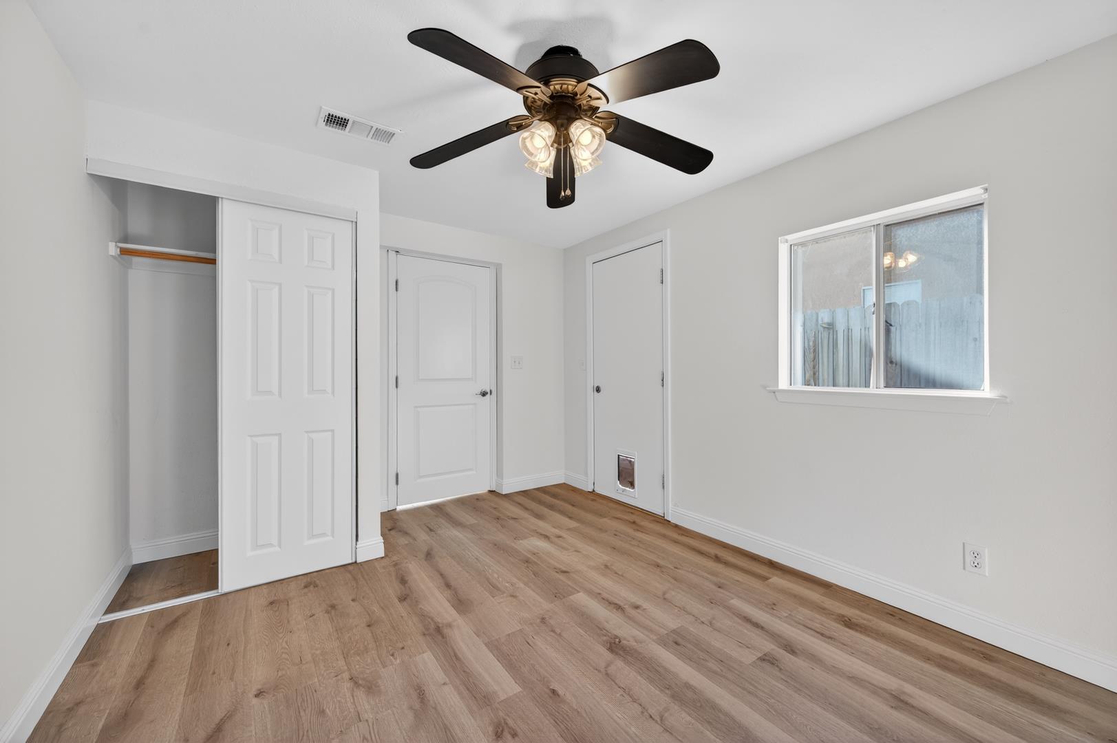 10291 N Whitney Ave., photo 35