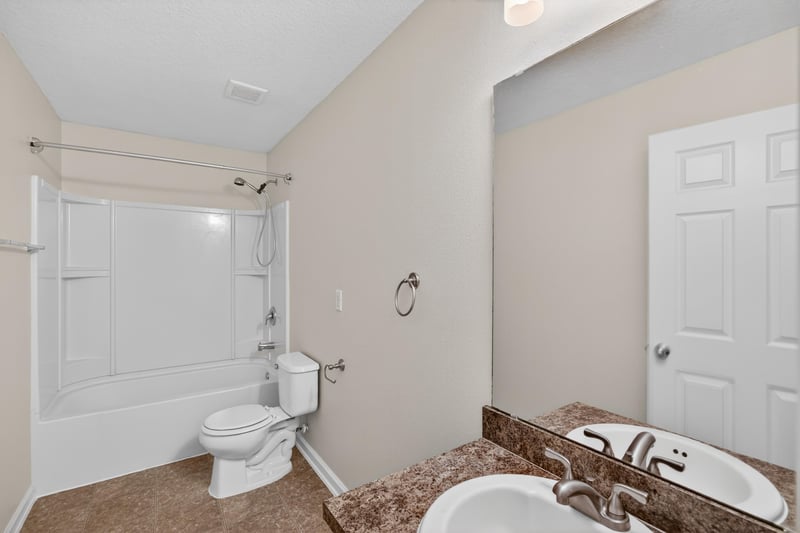 Photo 33 of 5000 Magnolia Valley Dr, Jacksonville, FL 32210, photographed by Megapixeler