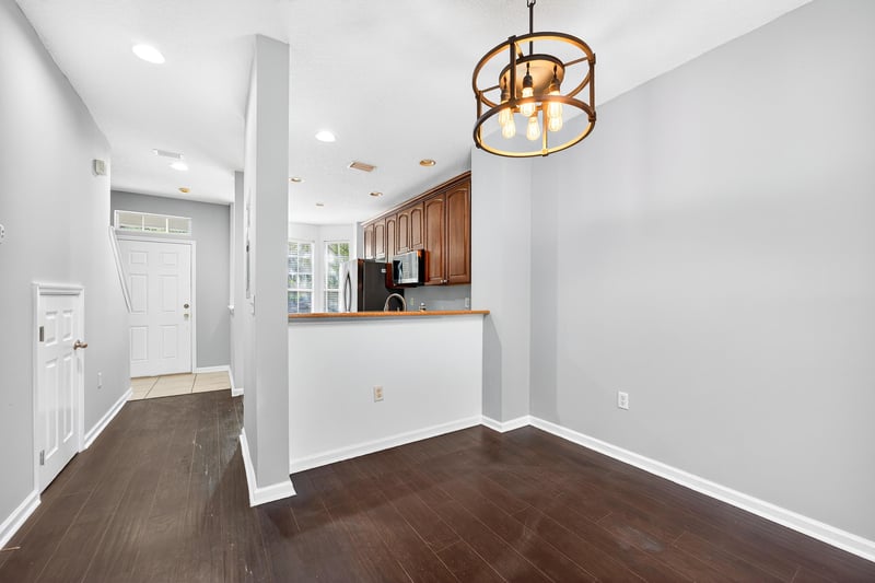 Photo 8 of 1472 Pitney Cir, Jacksonville, FL 32225, photographed by Megapixeler
