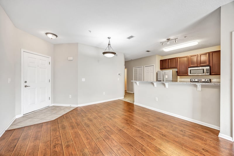 Photo 8 of 5006 Key Lime Dr, Jacksonville, FL 32256, photographed by Megapixeler