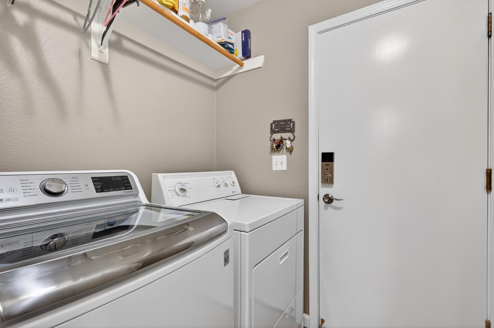 2567 E Tarragon Way, photo 35
