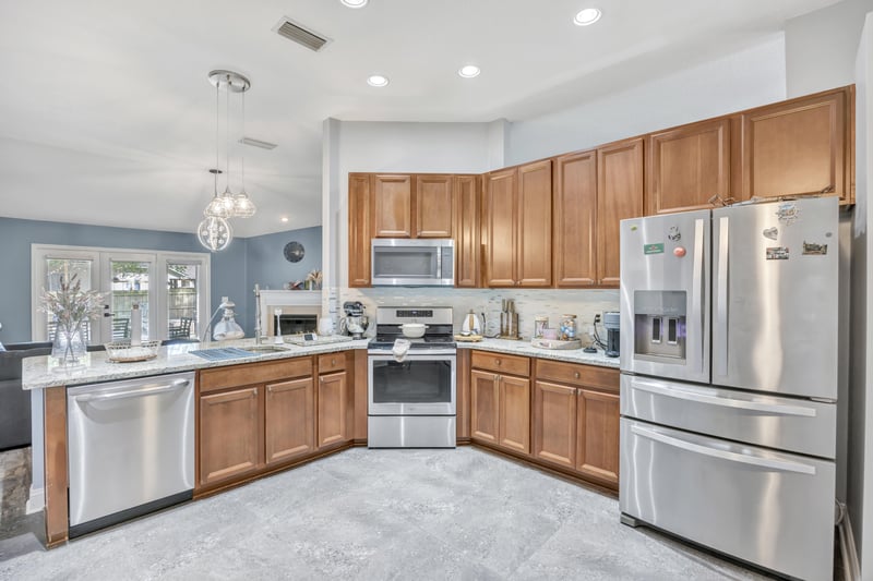 Photo 14 of 641 Lookout Lakes Dr, Jacksonville, FL 32220, photographed by Megapixeler