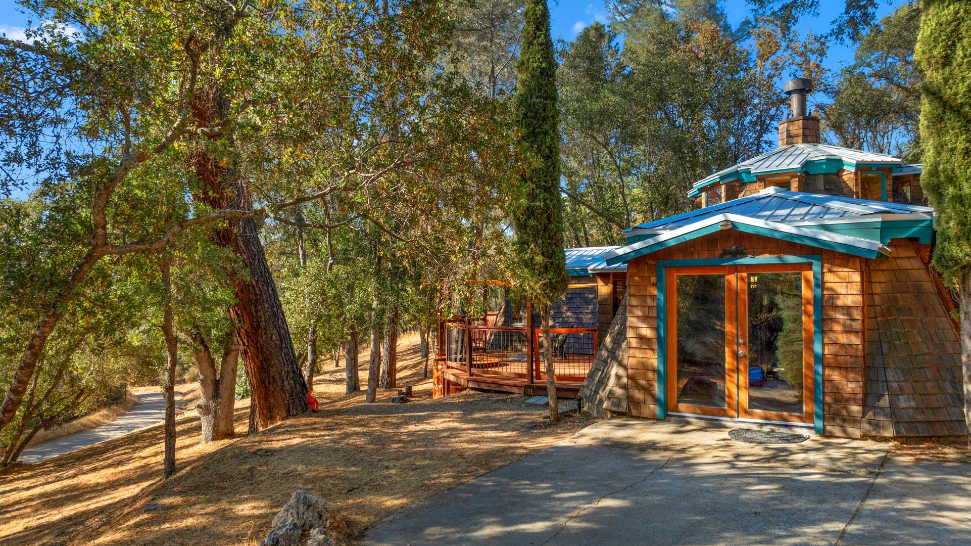 47087 Forest Glenn Rd, photo 17