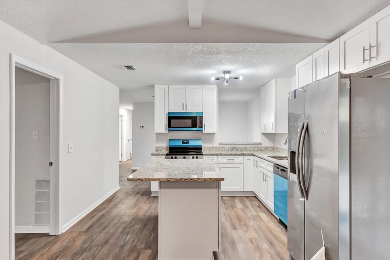 Photo 7 of 2693 Sandusky Ave E, Jacksonville, FL 32216, photographed by Megapixeler