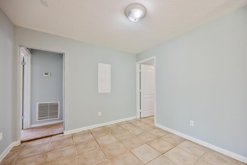 Photo 12 of 1011 Glencarin St, Jacksonville, FL 32208, photographed by Megapixeler