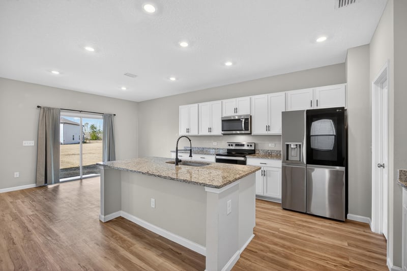 Kitchen at 14790 Cashew Ave, Jacksonville, FL 32218