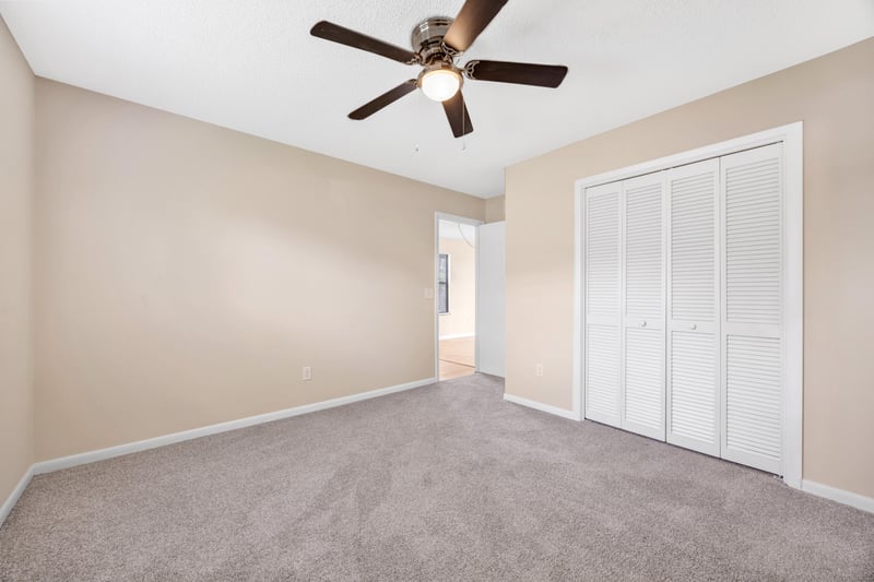 Photo 8 of 4351 Queensway Dr, Jacksonville, FL 32257, photographed by Megapixeler