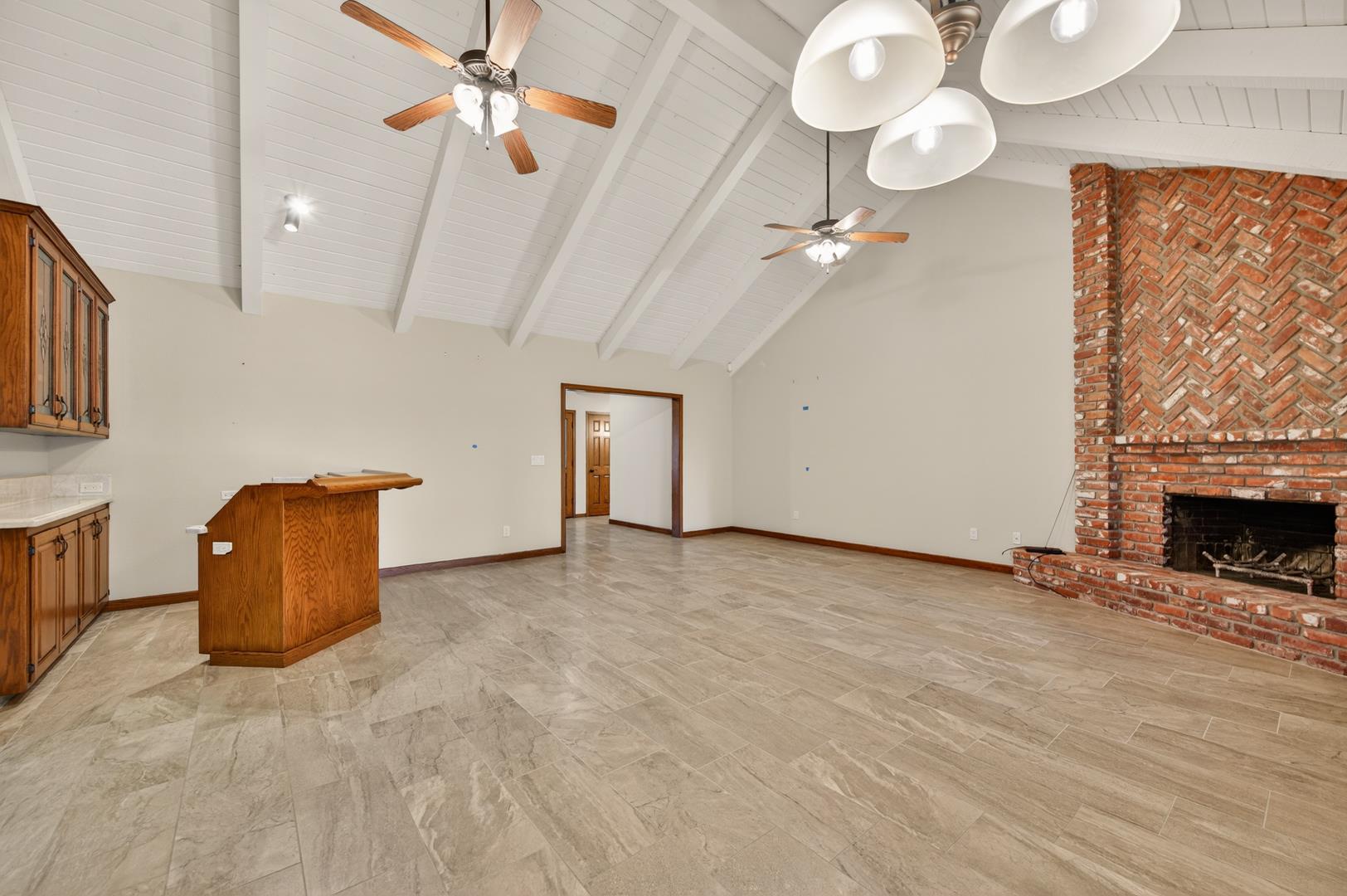 816 E Country View Cir, photo 41
