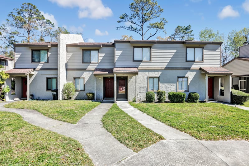 Photo 1 of 8300 Plaza Gate Ln unit 1062, Jacksonville, FL 32217, photographed by Megapixeler