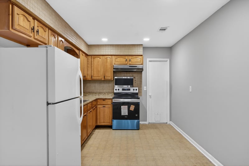 Photo 14 of 7815 Jaguar Dr, Jacksonville, FL 32244, photographed by Megapixeler