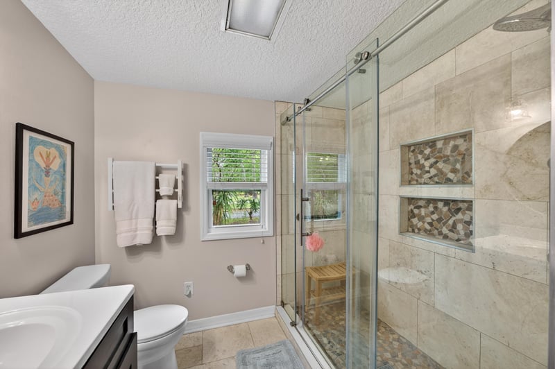 Photo 23 of 1573 Charon Rd, Jacksonville, FL 32205, photographed by Megapixeler