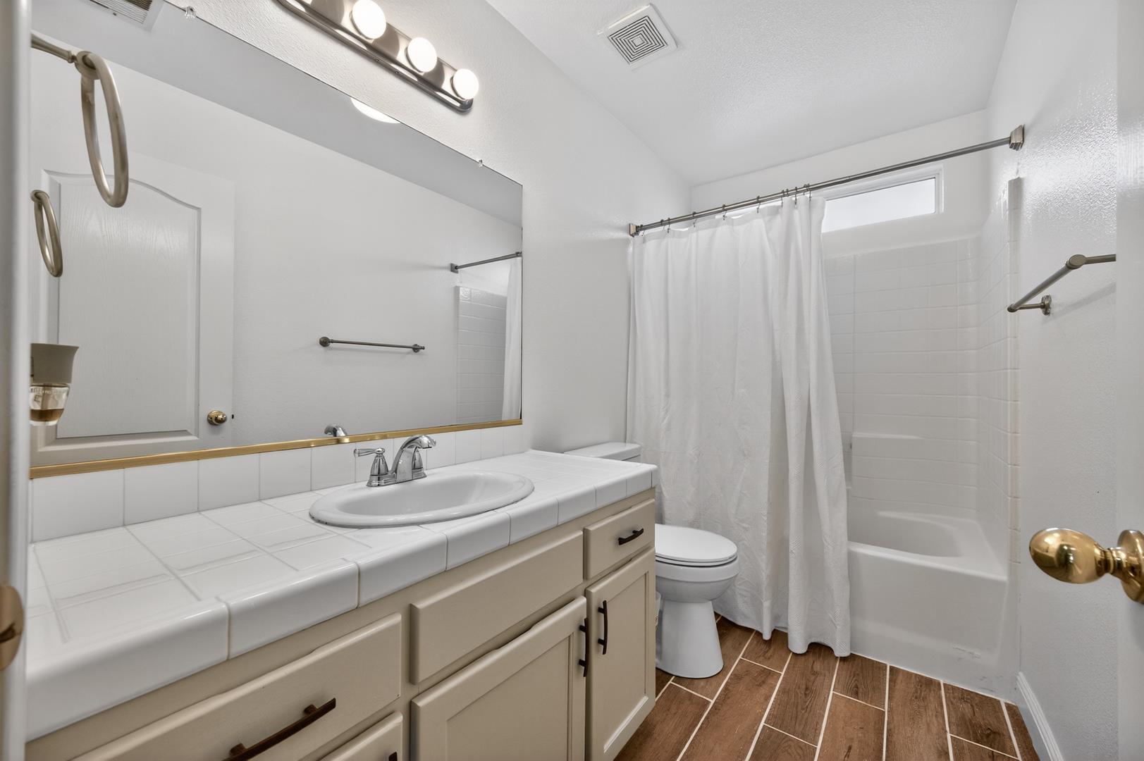 10291 N Whitney Ave., photo 25