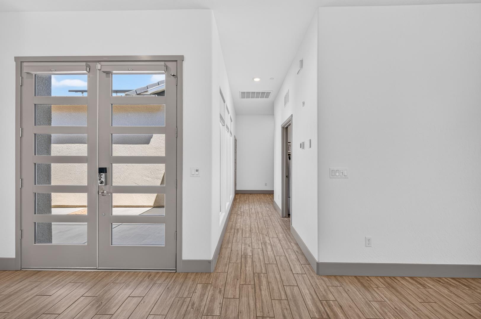 655 Huntington Ave, photo 54