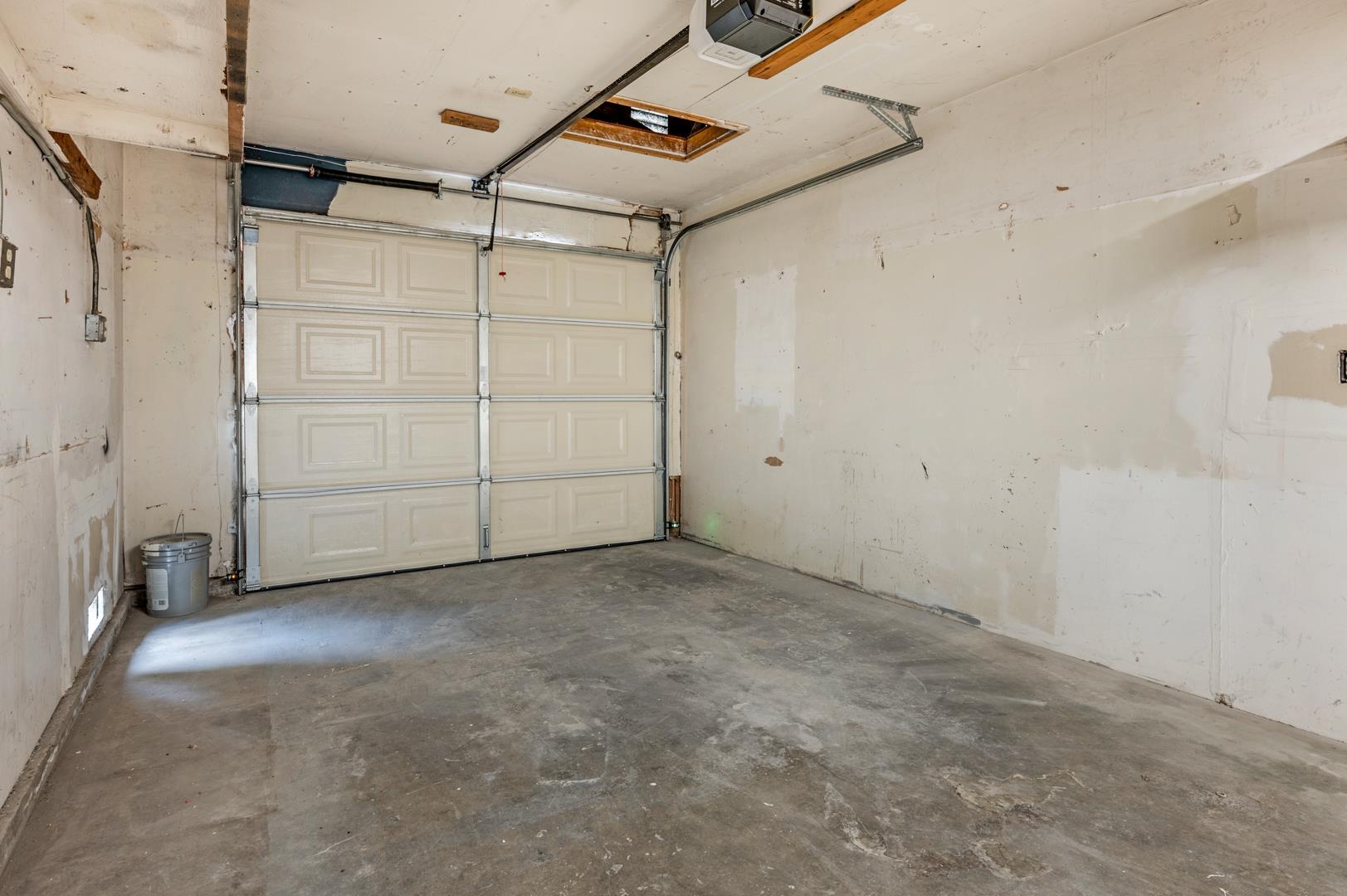 297 E Bullard Ave #124, photo 34